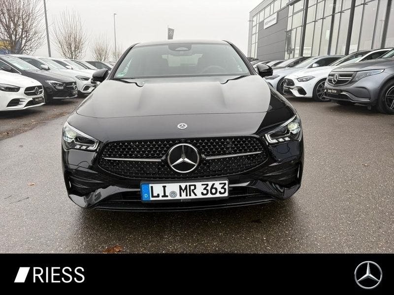 Schwarz Gebraucht 2025 Mercedes CLA220 Night Limousine | 45.500 € (Teuer) - Bild 1/4