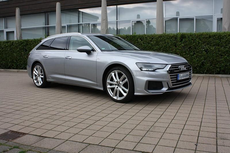 Silber Gebraucht 2023 Audi A6 S-Line Kombi | 44.350 € (Fairer Preis) - Bild 1/4