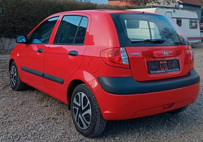 Gebraucht Hyundai Getz 66 PS (48 kW) 2008 Rot Kleinwagen