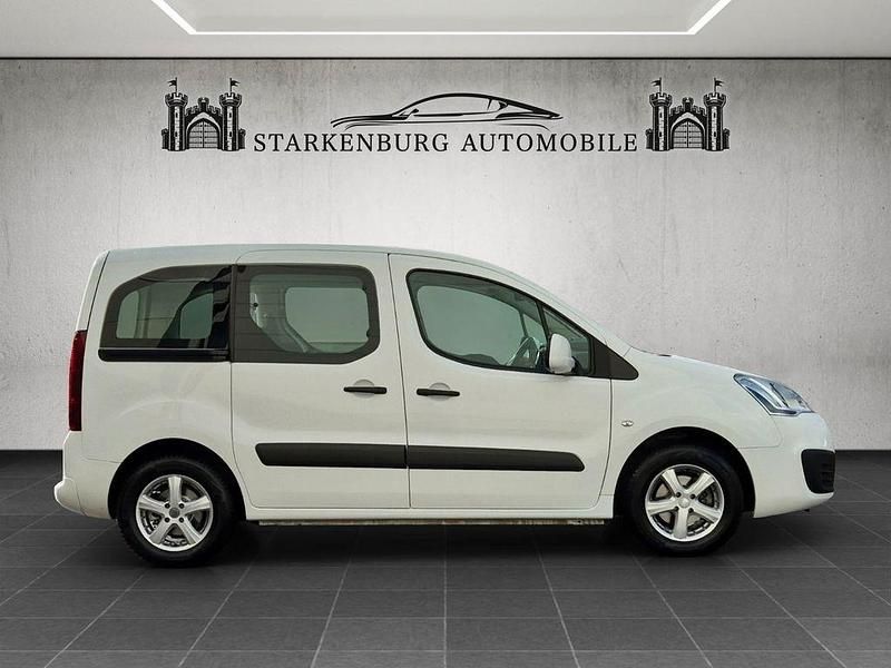 Gebraucht Peugeot TePee Active 99 PS (72 kW) 2016 Weiß Van / Kleinbus