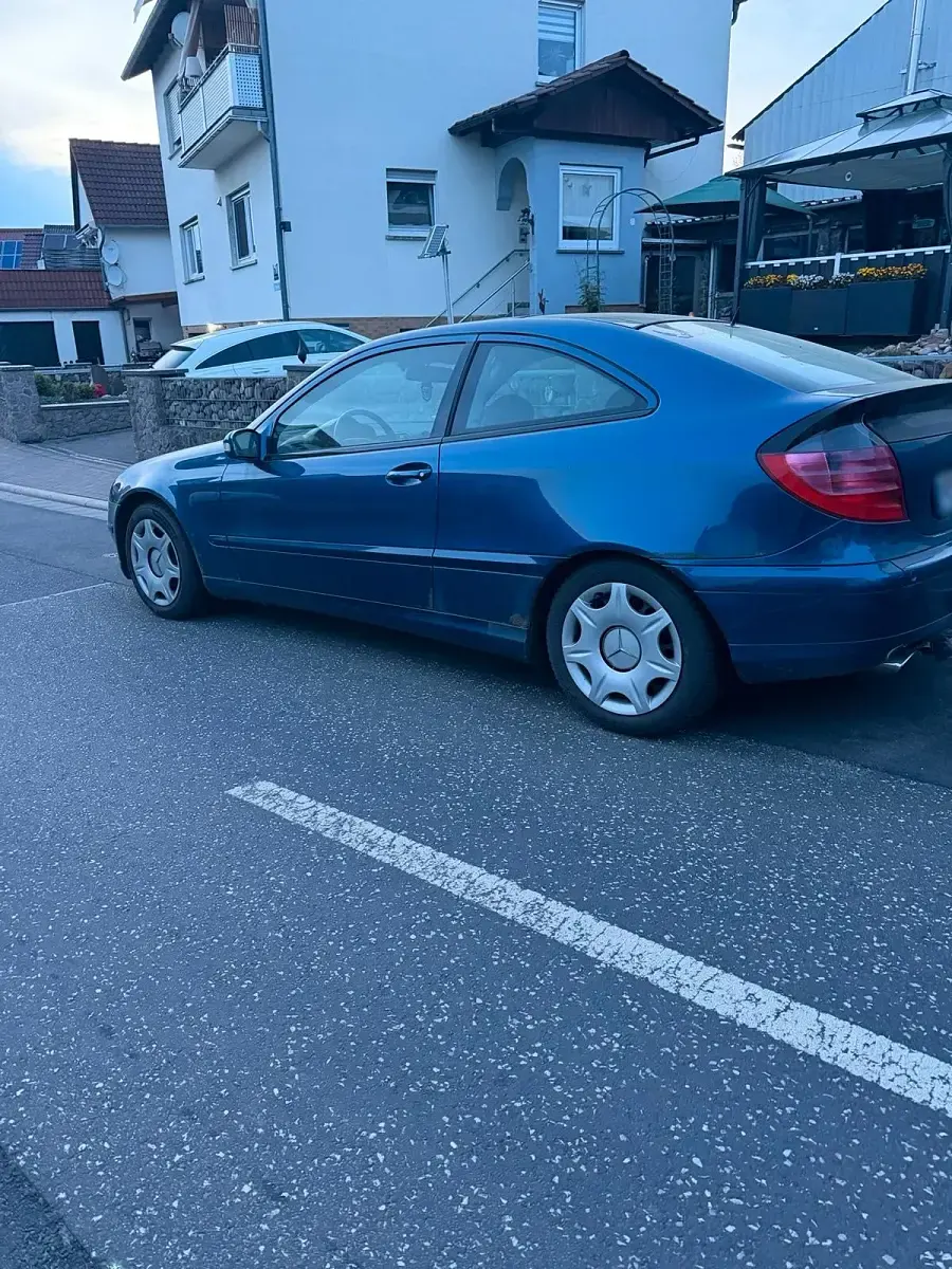 Occasion Mercedes C230 190 ch (139 kW) 2002 Bleue Coupé