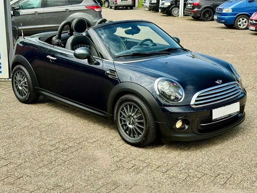 Gebraucht Mini Cooper Roadster 122 PS (89 kW) 2013 Blau Cabrio