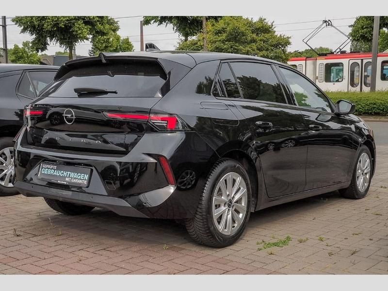 Gebraucht Opel Astra Enjoy 110 PS (80 kW) 2023 Schwarz Limousine