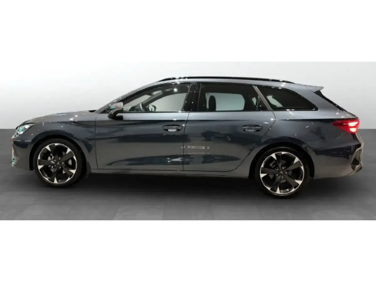 Gebraucht Cupra Leon VZ3 310 PS (228 kW) 2023 Grau Kombi