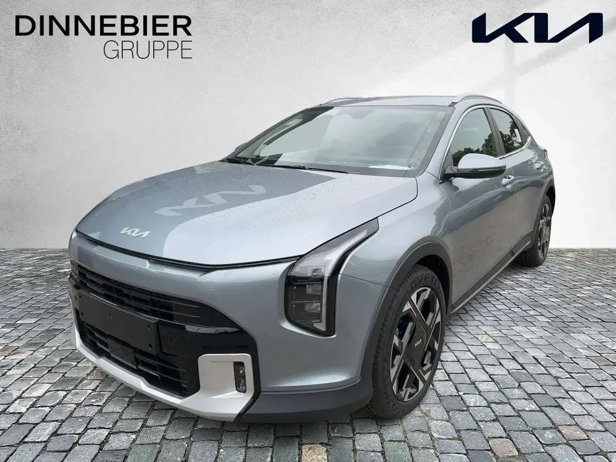 Neu Kia XCeed Spirit 150 PS (110 kW) 2026 Silber (metallic) SUV