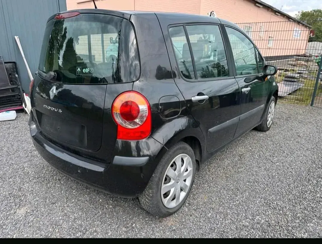 Gebraucht Renault Modus 88 PS (64 kW) 2006 Schwarz Van / Kleinbus