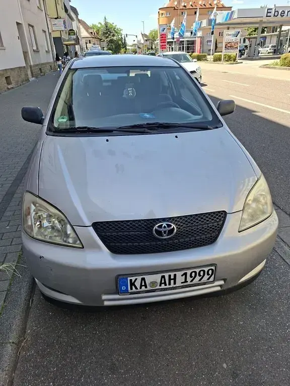 Gebraucht Toyota Corolla 110 PS (80 kW) 2003 Silber Limousine