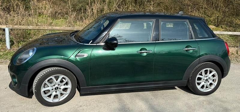 Gebraucht Mini Cooper 136 PS (100 kW) 2018 Grün Kleinwagen