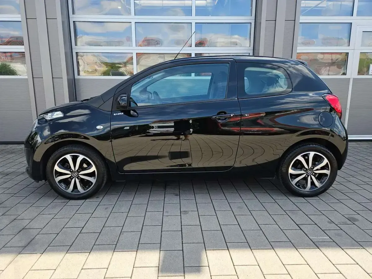 Gebraucht Citroën C1 Shine 72 PS (52 kW) 2021 Schwarz Kleinwagen