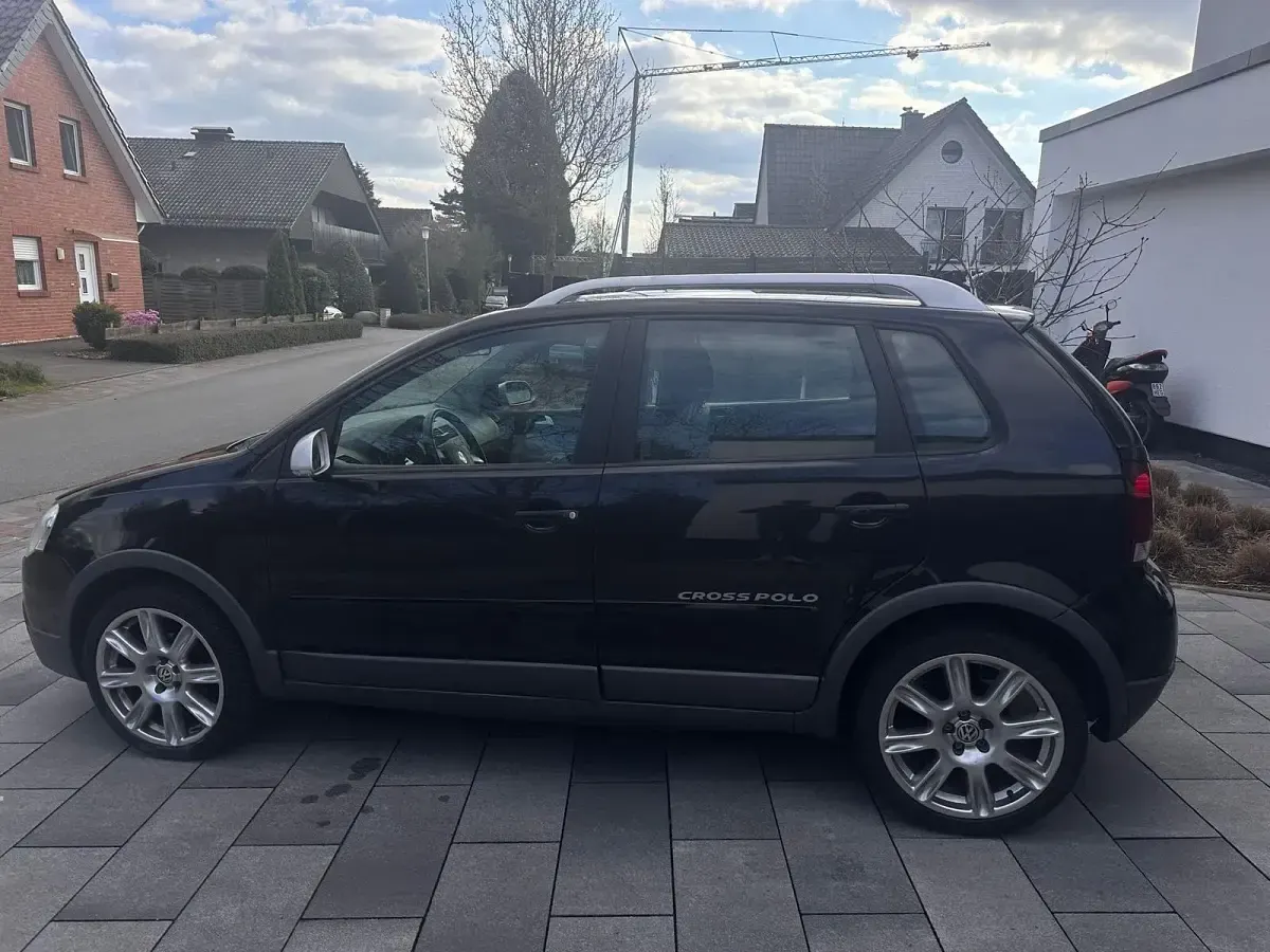 Brugt VW Polo Cross 60 HK (44 kW) 2007 Sort Hatchback