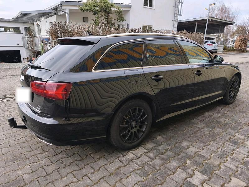 Gebraucht Audi A6 Business 272 PS (200 kW) 2015 Schwarz Kombi
