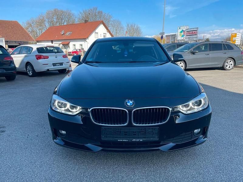 Usata BMW 318 143 CV (105 kW) 2013 Nero Station wagon