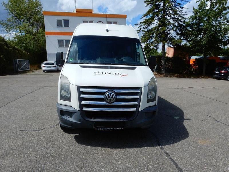 Grau Gebraucht 2010 VW Crafter Van | 7.999 € (Teuer) - Bild 1/4