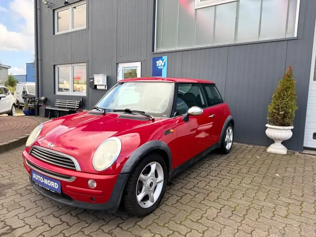 Usado Mini ONE 90 HP (66 kW) 2002 Vermelho Citadino