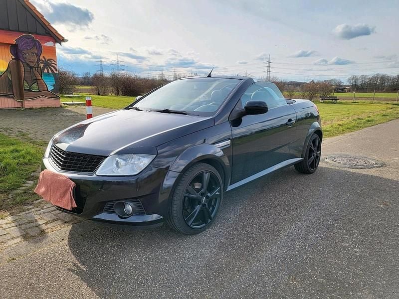 Schwarz Gebraucht 2025 Opel Tigra Cabrio | 3.850 € - Bild 1/4