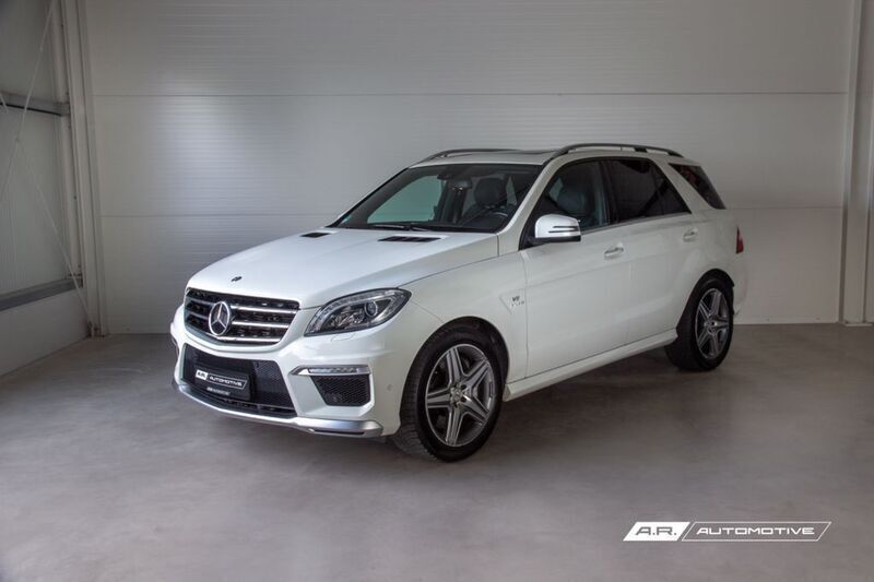 Weiß Gebraucht 2012 Mercedes ML63 AMG AMG SUV | 30.870 € (Fairer Preis) - Bild 1/4