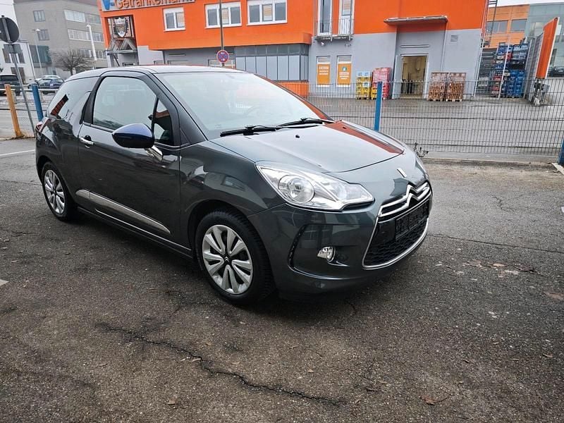 Gebraucht Citroën DS3 Chic 82 PS (60 kW) 2013 Grau Kleinwagen