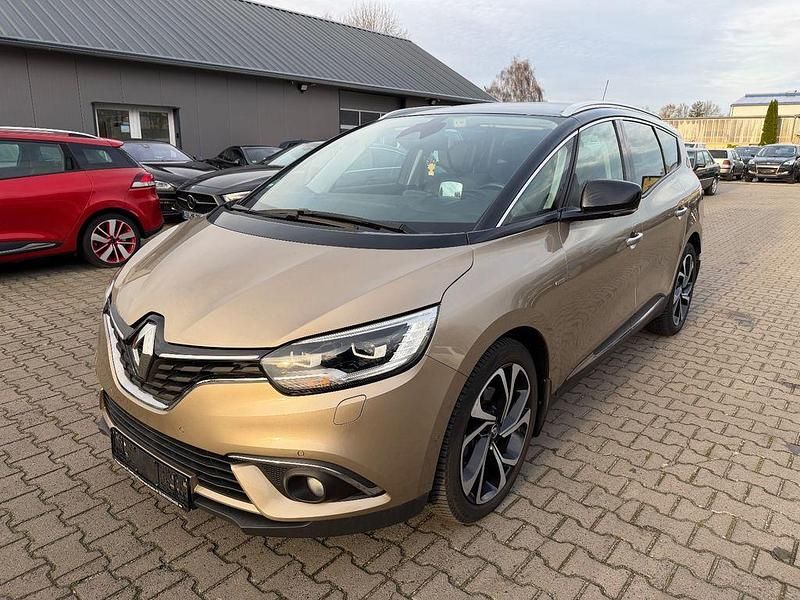 Beige Gebraucht 2019 Renault Scénic IV Bose Edition Van / Kleinbus | 15.790 € (Fairer Preis) - Bild 1/4