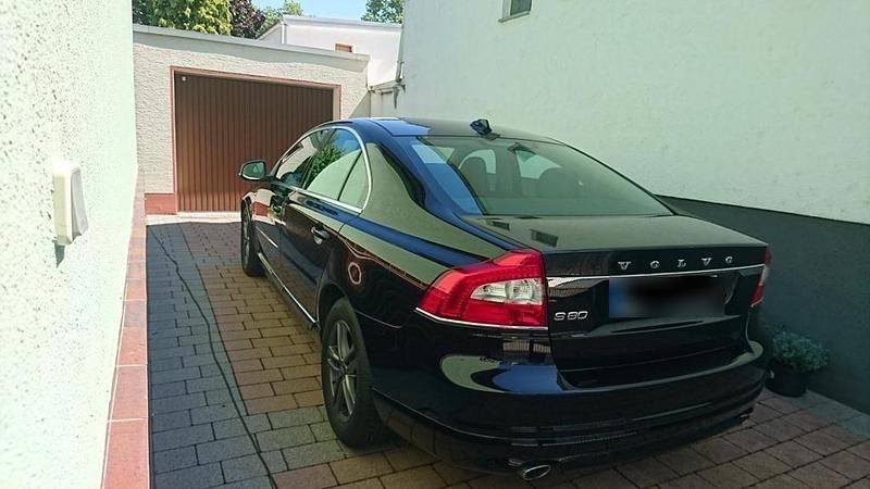 Gebraucht Volvo S80 181 PS (133 kW) 2016 Schwarz Limousine