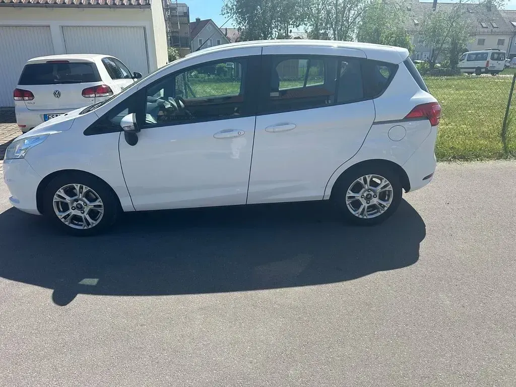 Gebraucht Ford B-MAX Trend 101 PS (74 kW) 2016 Weiß Van / Kleinbus