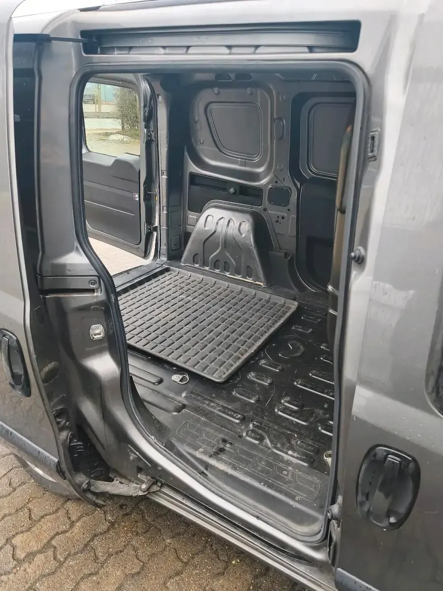 Gebraucht Fiat Doblò 2016 Grau Van / Kleinbus