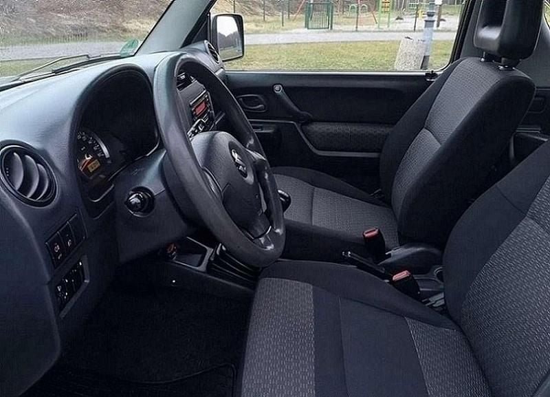 Grau Gebraucht 2006 Suzuki Jimny Comfort SUV | 4.175 € (Superpreis) - Bild 1/4