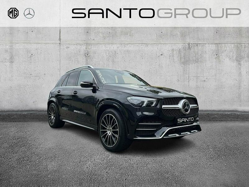 Schwarz Gebraucht 2020 Mercedes GLE350 AMG line SUV | 62.890 € (Teuer) - Bild 1/4