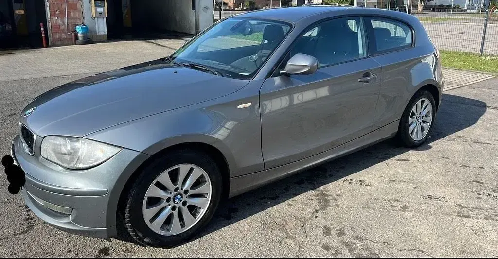 Używany BMW 116 116 KM (85 kW) 2010 Szary Hatchback