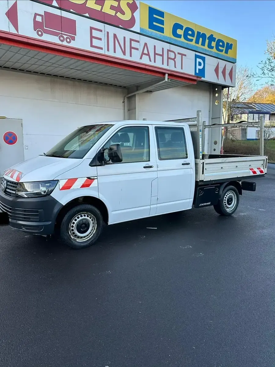 Second-hand VW Transporter 150 CP (110 kW) 2019 Alb Van