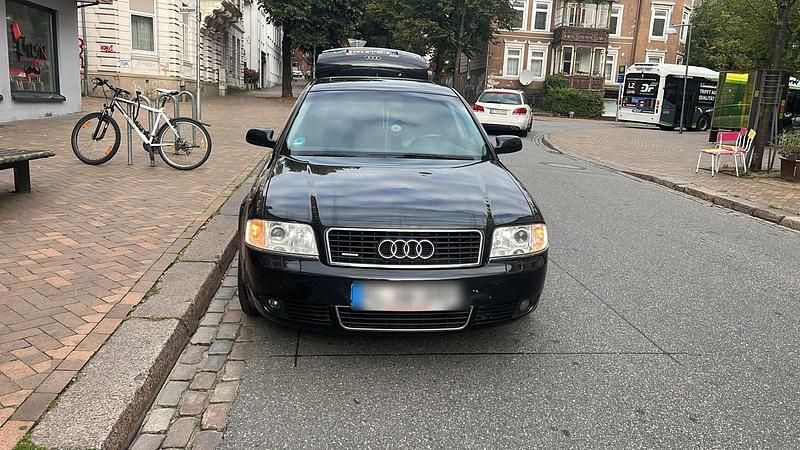 Schwarz Gebraucht 2004 Audi A6 Limousine | 2.100 € (Superpreis) - Bild 1/4