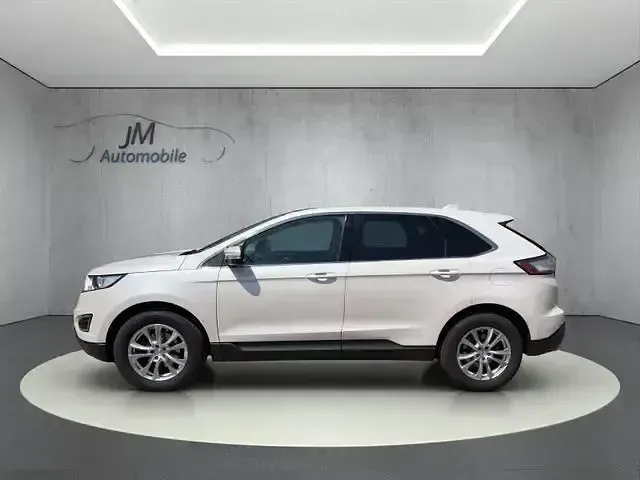 Gebraucht Ford Edge Titanium 209 PS (153 kW) 2017 Weiß SUV