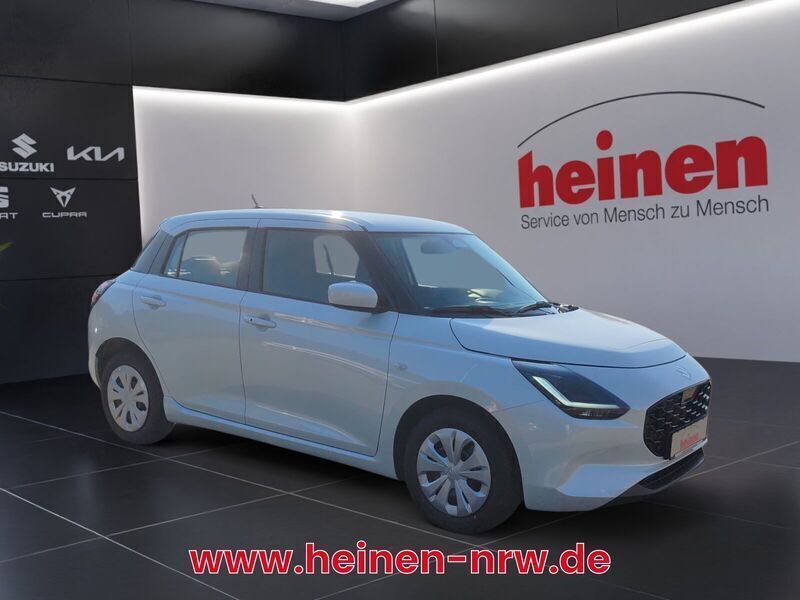 Gebraucht Suzuki Swift Club 83 PS (61 kW) 2025 Othercolor Kleinwagen