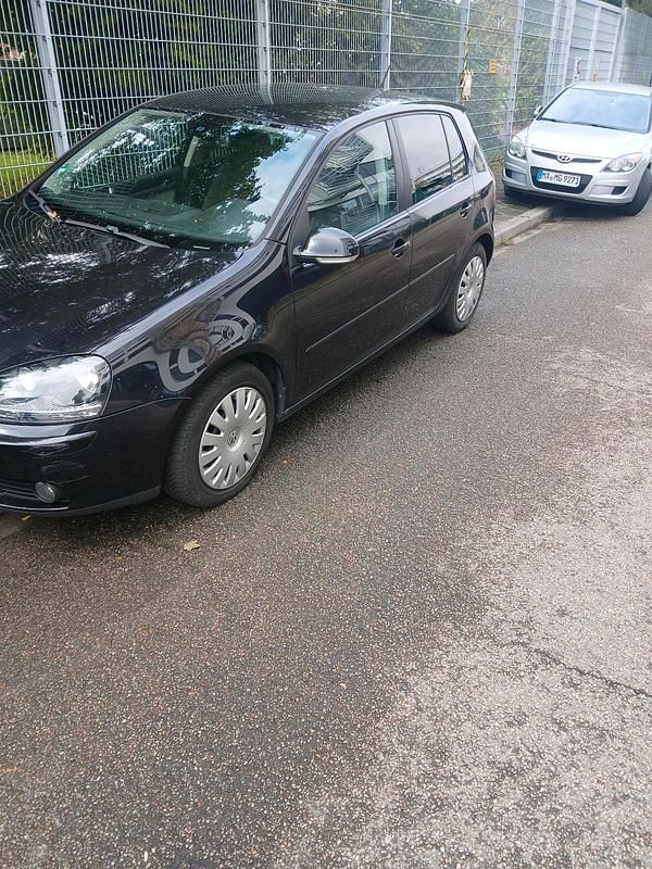 Schwarz Gebraucht 2007 VW T5 Van | 2.900 € - Bild 1/4