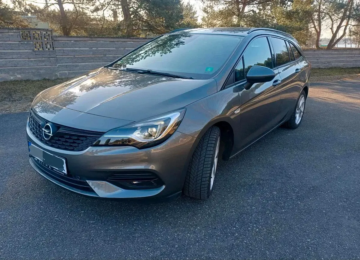 Gebraucht Opel Astra 122 PS (89 kW) 2019 Silber Kombi