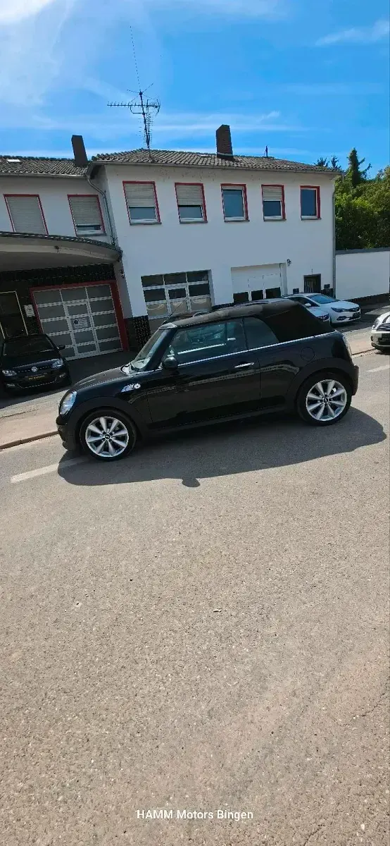 Gebraucht Mini Cooper S Cabriolet 185 PS (136 kW) 2011 Schwarz Cabrio