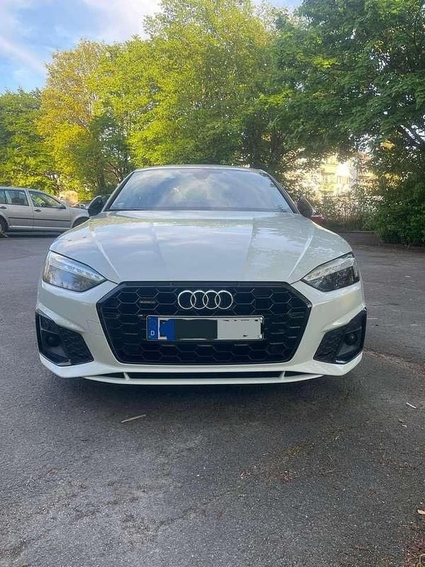 Gebraucht Audi A5 S-Line 204 PS (150 kW) 2021 Weiß Coupé