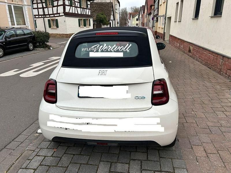 Gebraucht Fiat 500e 86 kW (118 PS) 2023 Weiß Cabrio
