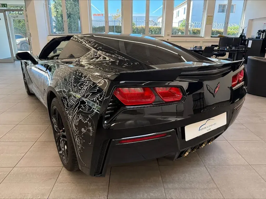 Second-hand Corvette Stingray 466 CP (342 kW) 2017 Negru Cabrio
