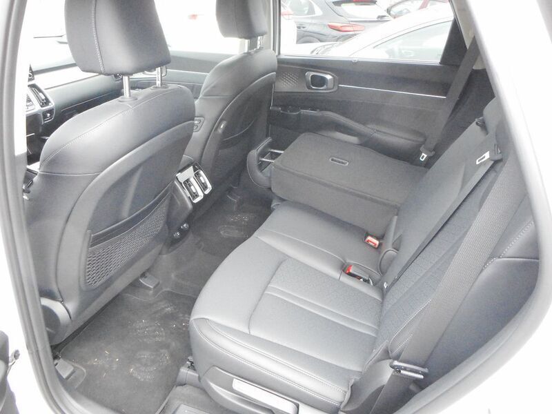 Gebraucht Kia Sorento Spirit 193 PS (141 kW) 2023 Weiß SUV