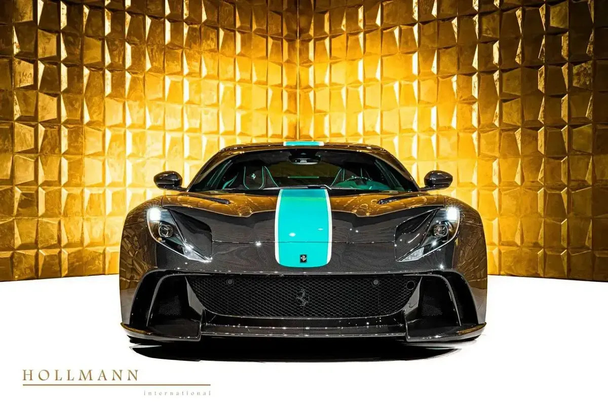Neu Ferrari 812 799 PS (587 kW) 2026 Schwarz Coupé