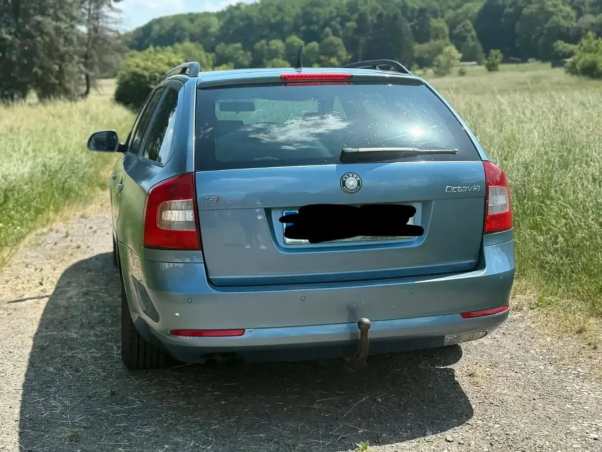Usata Skoda Octavia 160 CV (117 kW) 2009 Blu Station wagon