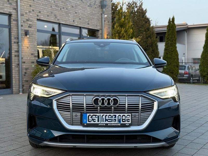 Gebraucht Audi e-tron Advanced 300 kW (408 PS) 2019 Blau SUV