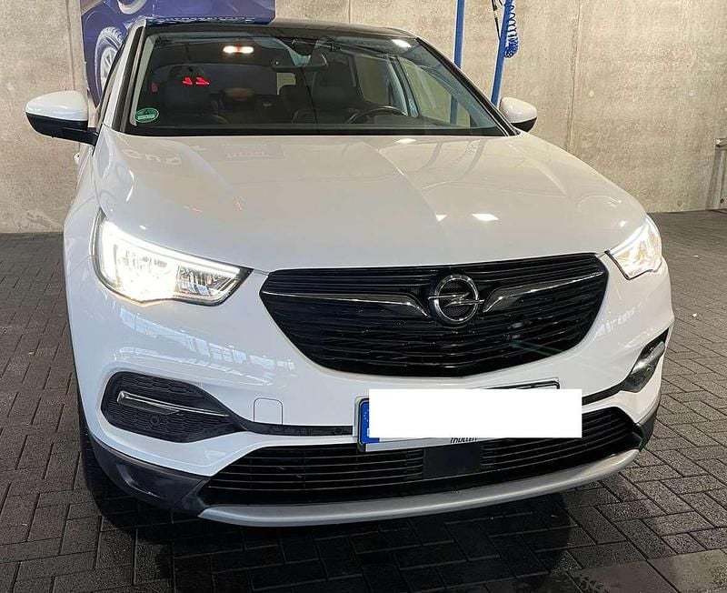 Weiß Gebraucht 2019 Opel Grandland X Innovation SUV | 12.800 € (Fairer Preis) - Bild 1/4