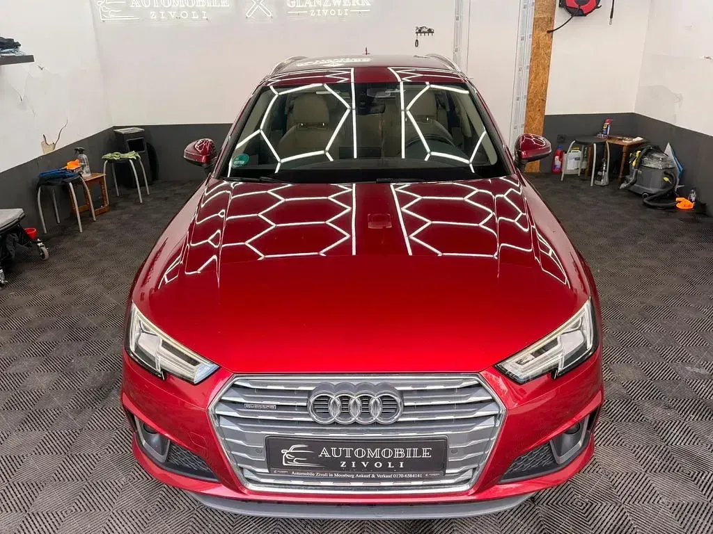 Gebraucht Audi A4 Design 190 PS (139 kW) 2019 Rot Limousine