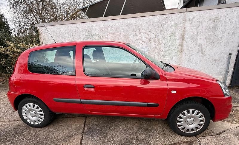 Gebraucht Renault Clio II Campus 65 PS (47 kW) 2009 Rot Kleinwagen