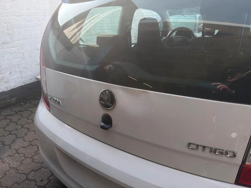 Gebraucht Skoda Citigo 60 PS (44 kW) 2016 Weiß Kleinwagen