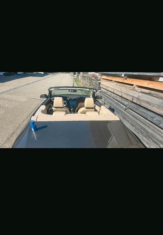 Gebraucht 2007 Ford Focus Cabriolet Cabrio | 2.600 € (Fairer Preis) - Bild 1/4