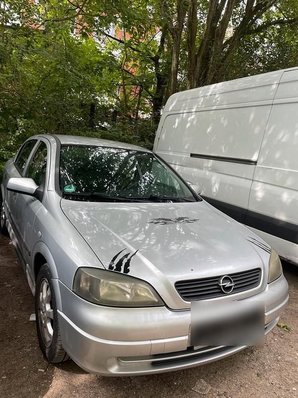 Silber Gebraucht 2002 Opel Astra Kleinwagen | 450 € (Superpreis) - Bild 1/4