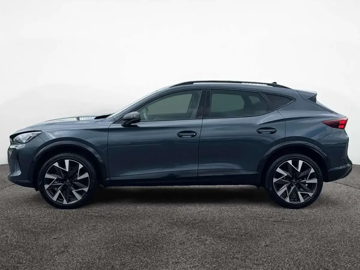 Używany Cupra Formentor 204 KM (150 kW) 2026 Szary SUV