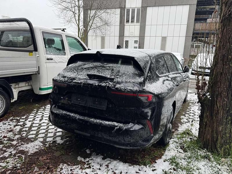 Gebraucht Opel Astra S 131 PS (96 kW) 2025 Schwarz Kombi